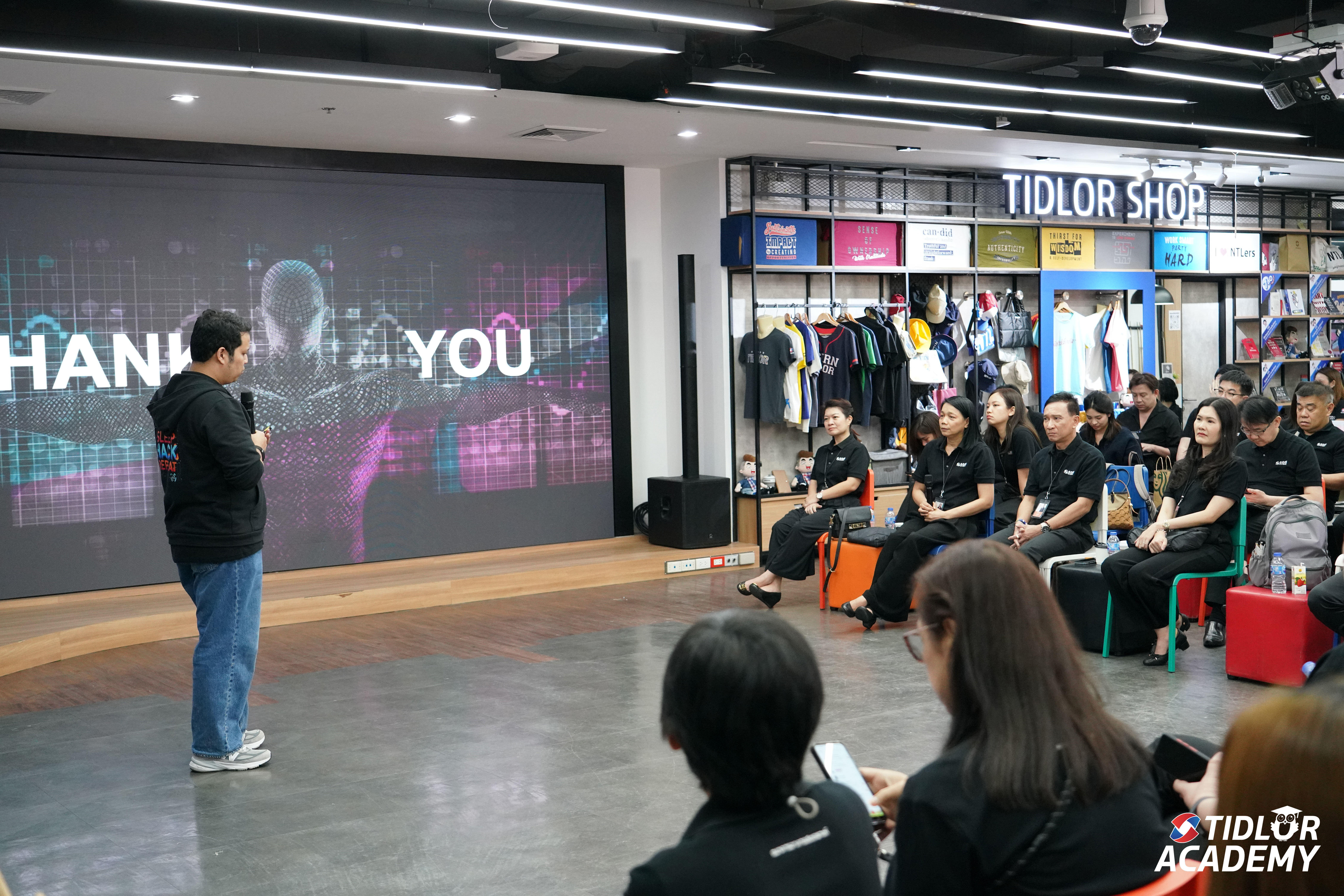 Tidlor Article Gallery