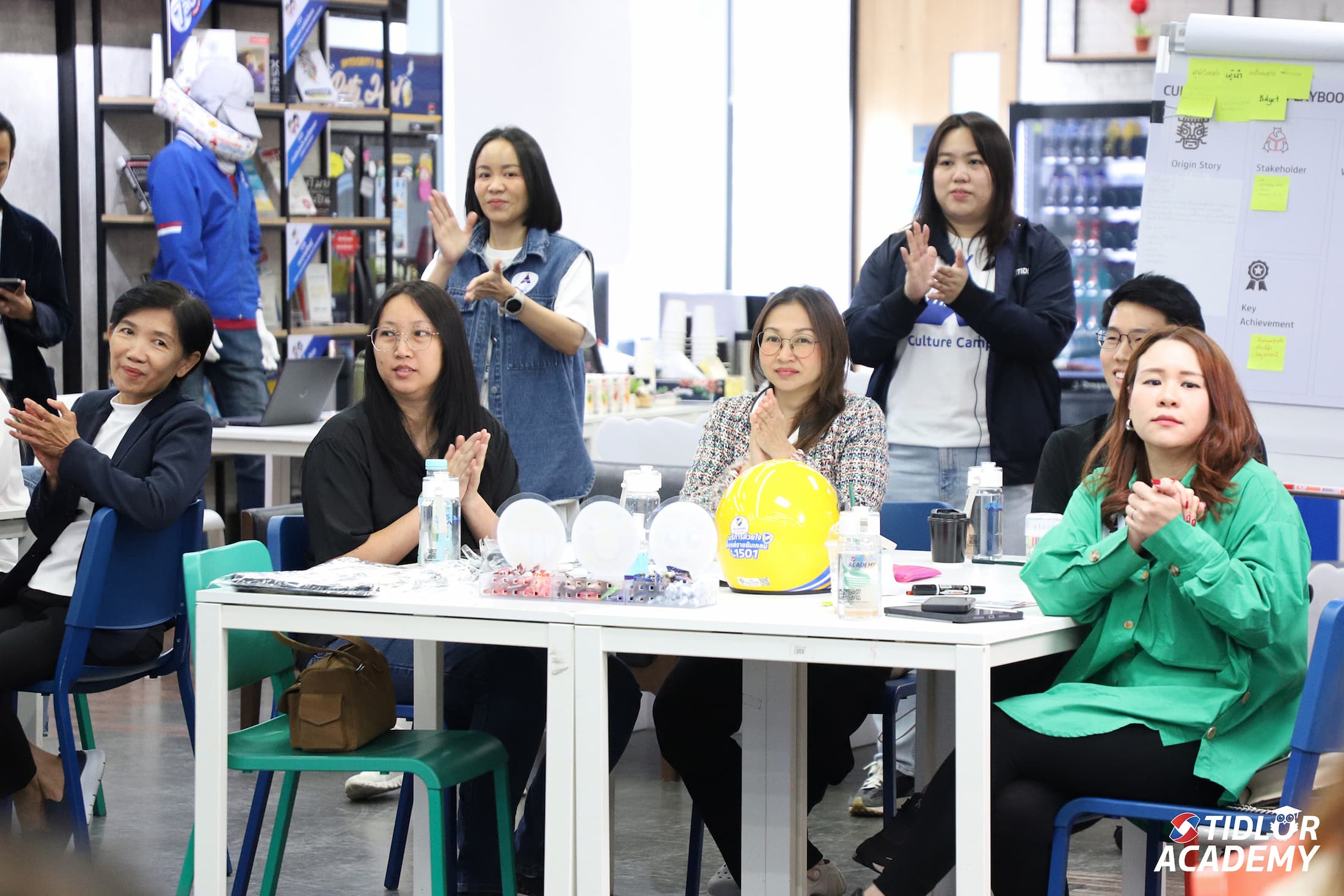 Tidlor Article Gallery