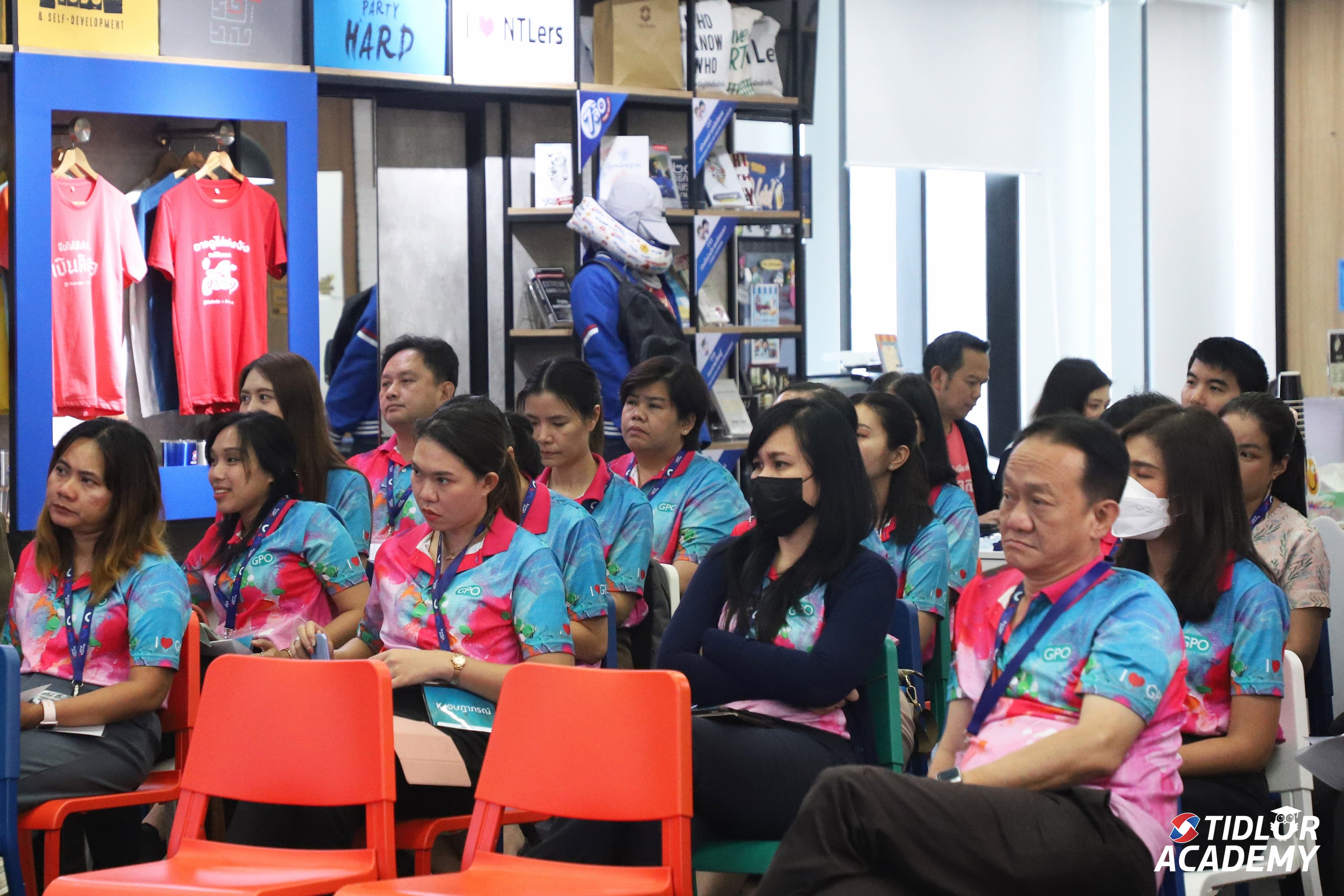 Tidlor Article Gallery