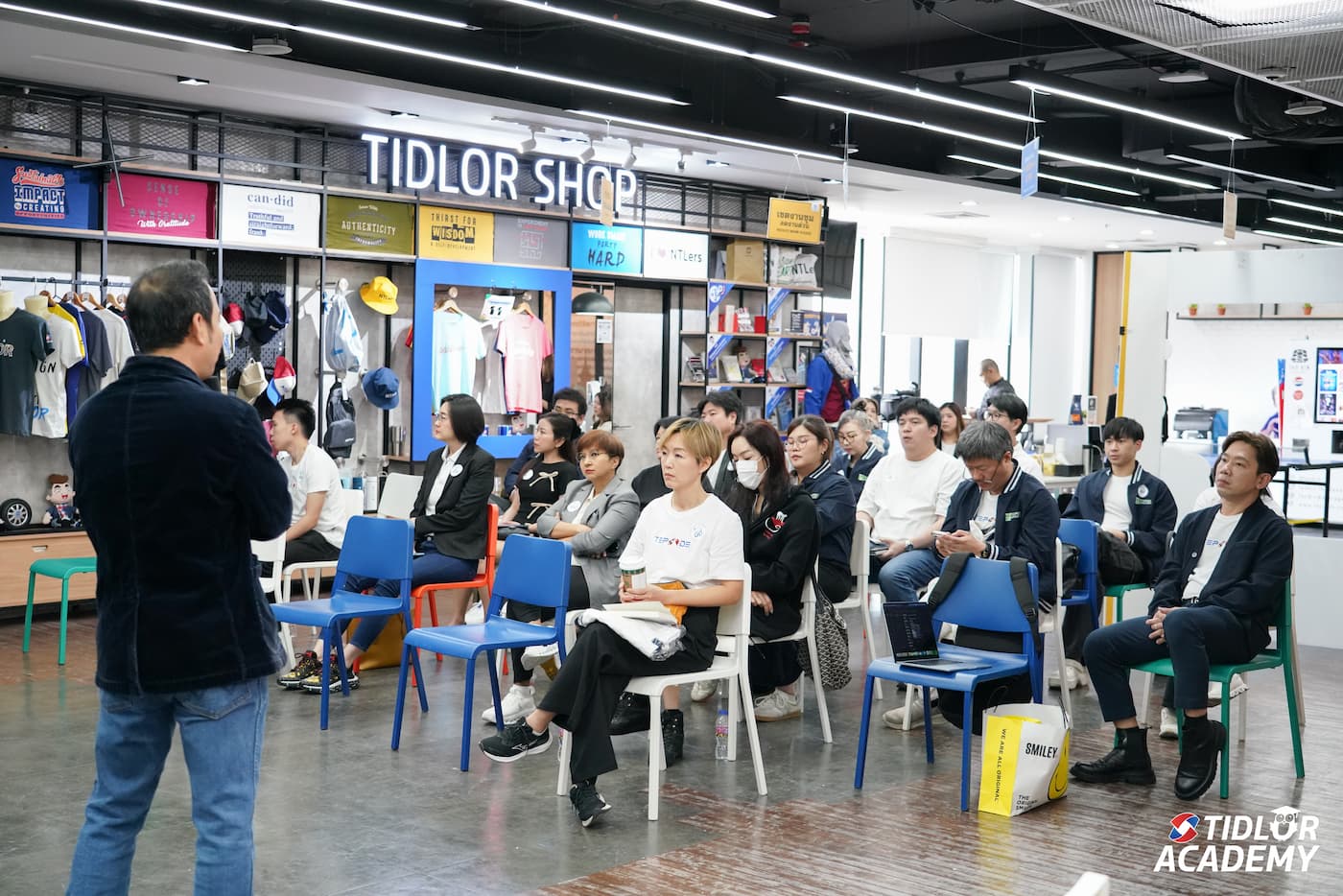 Tidlor Article Gallery