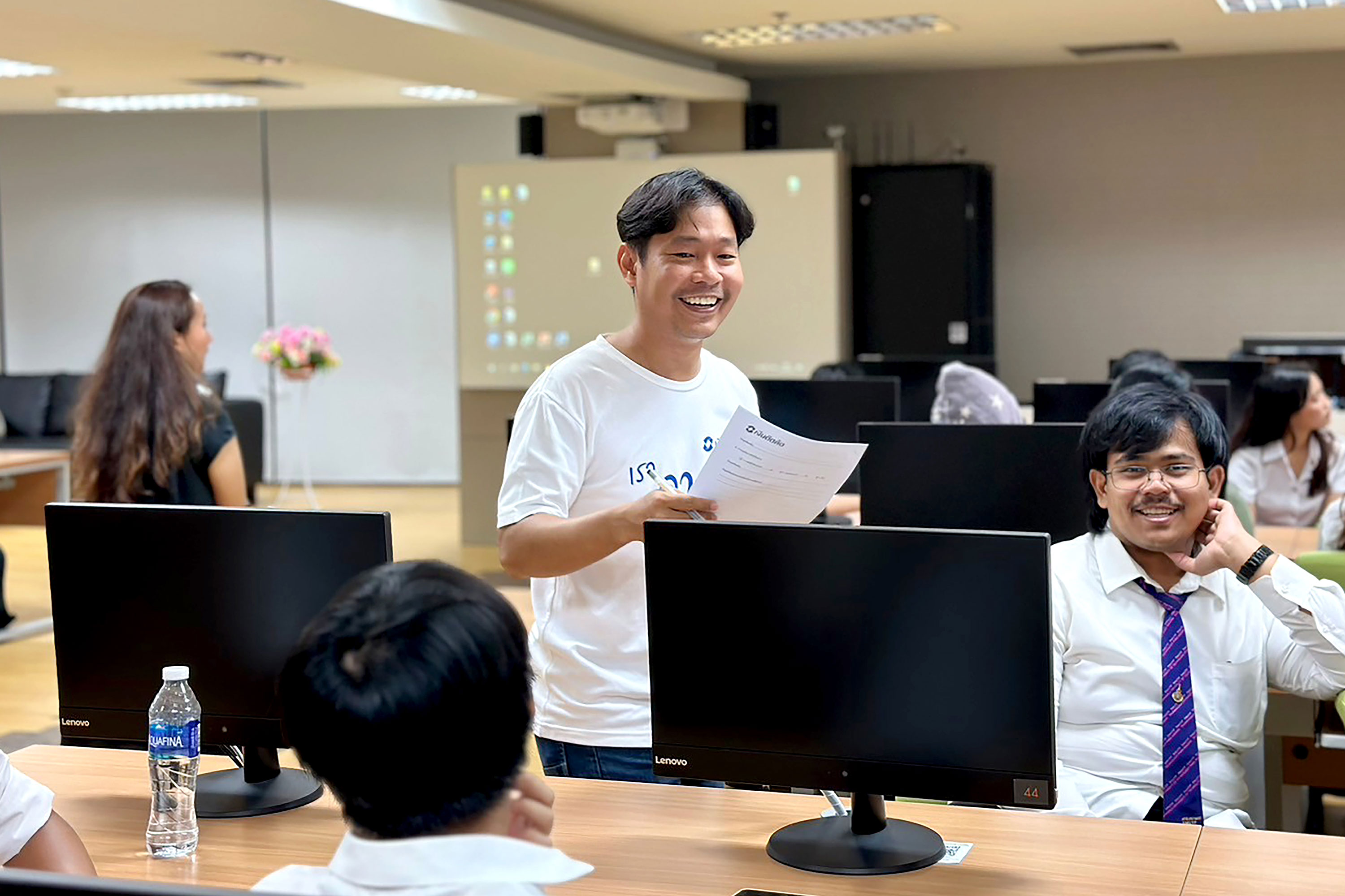 Tidlor Article Gallery