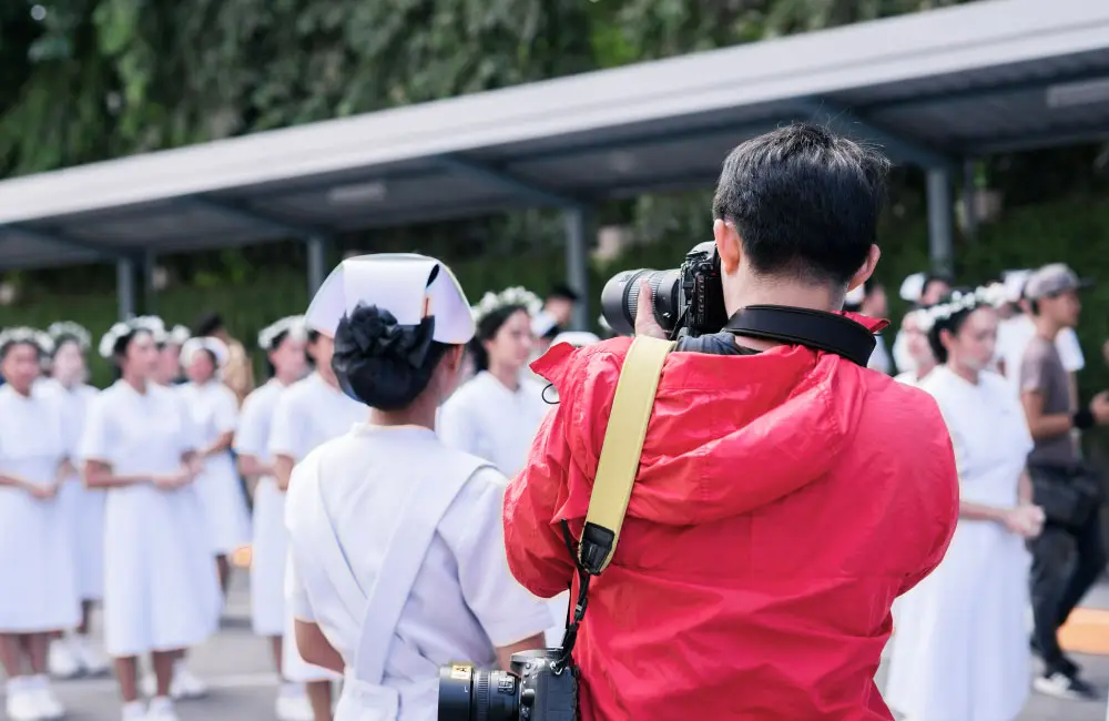 อาชีพเสริมสร้างรายได้ รับจ้างถ่ายรูปงานแต่ง งานบวช งานรับปริญญา​