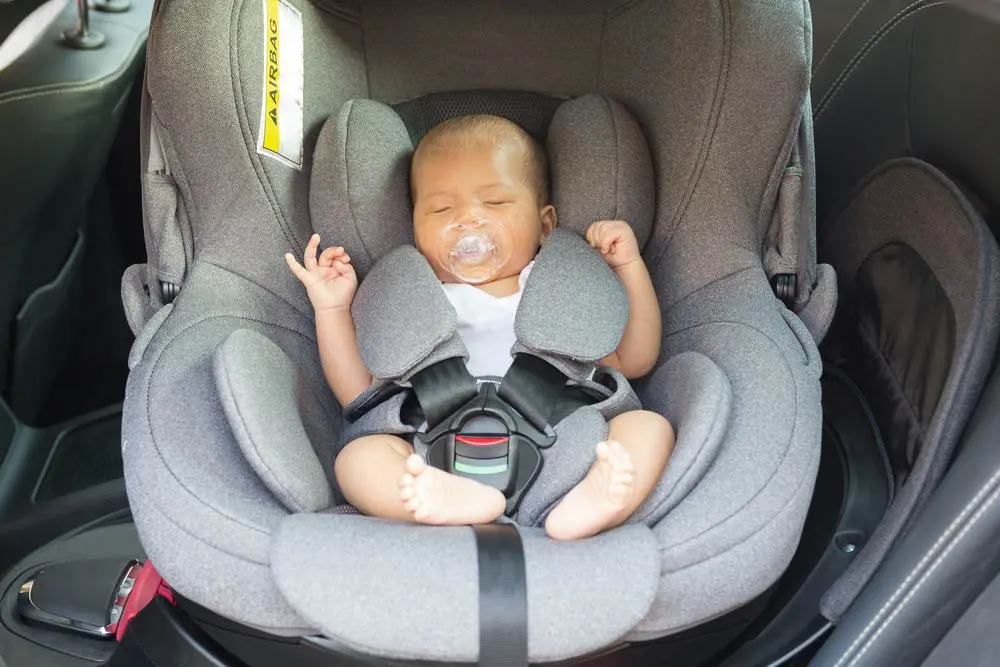 คาร์ซีทแบบผสม (Combination seat) คาร์ซีทแบบผสม (Combination seat)