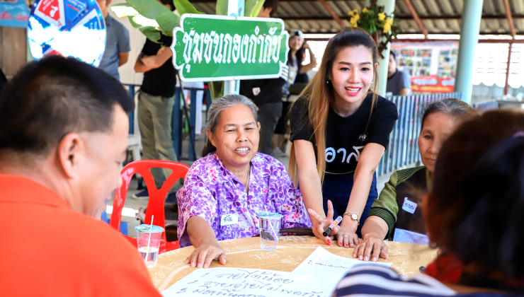 ย้อนรอยความสำเร็จ 10 ปี ‘โครงการให้ความรู้ทางการเงิน’ โดยเงินติดล้อ